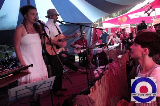 Romanovstra (A) Labore Festival - Hauptmannsgruen - Wiesenbuehne 23. Juli 2016 (11).JPG